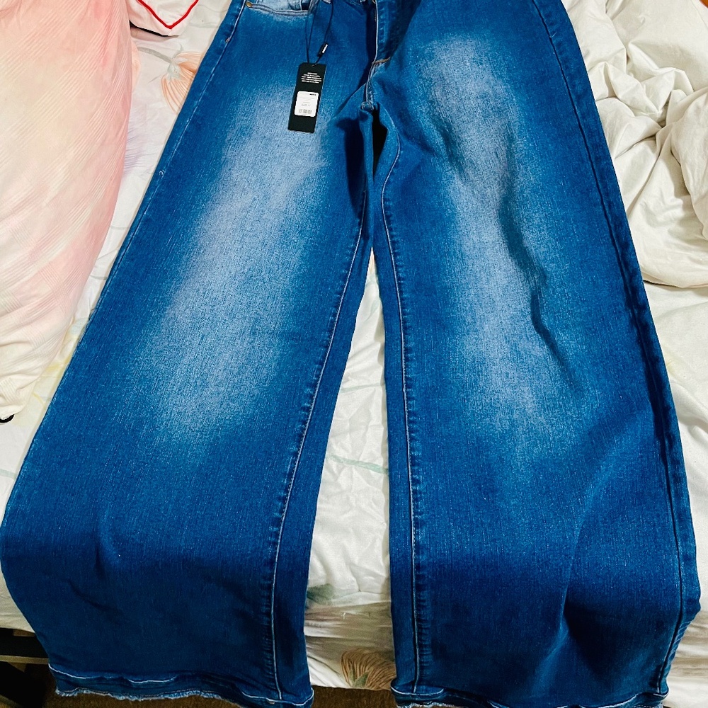 Fashion Nova Jeans Size 11